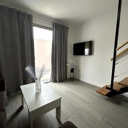 Skyview Duplex Con Vistas 360, Stevier Διαμέρισμα *